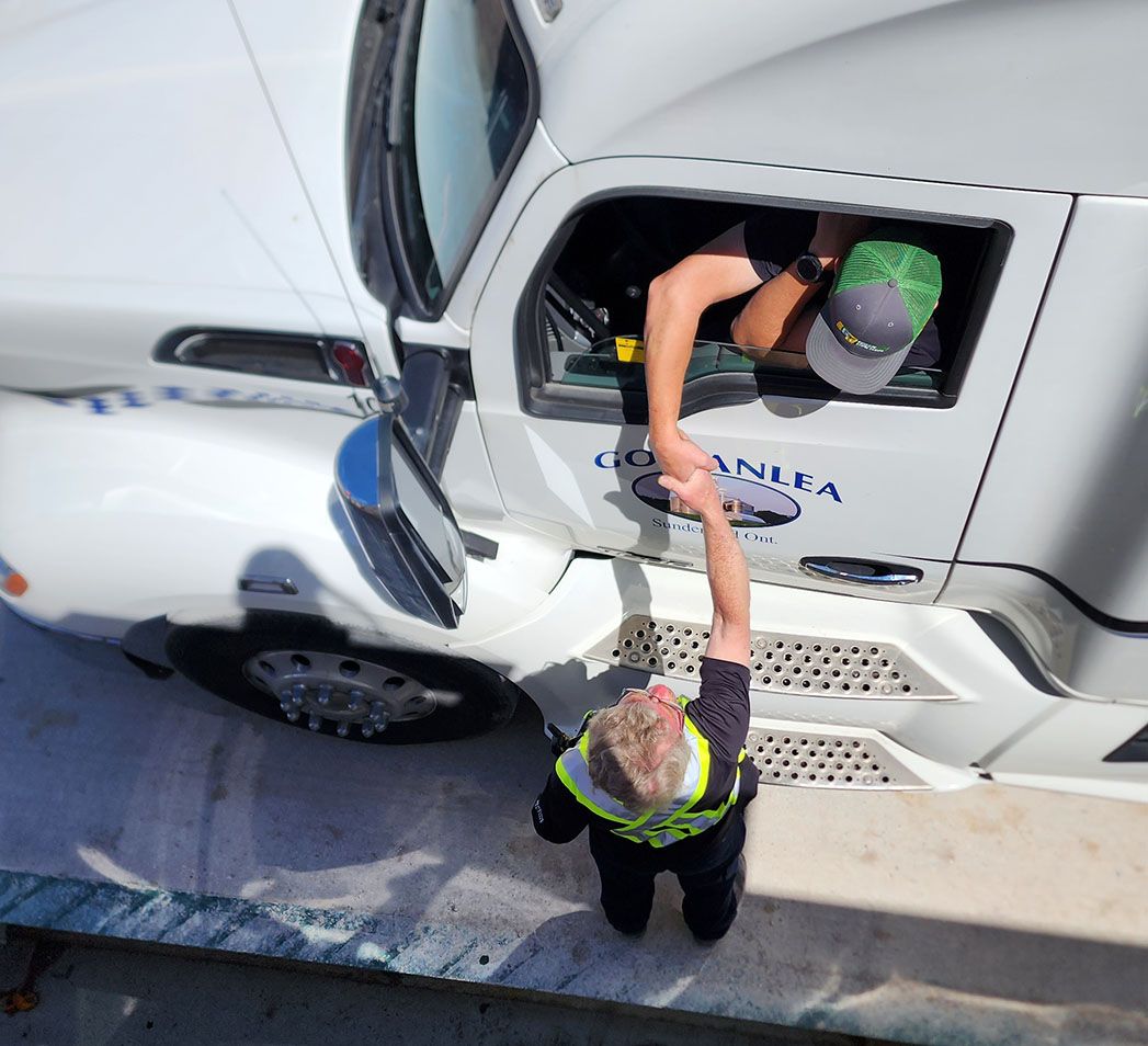 Alliance Agri-Turf employee helping customer